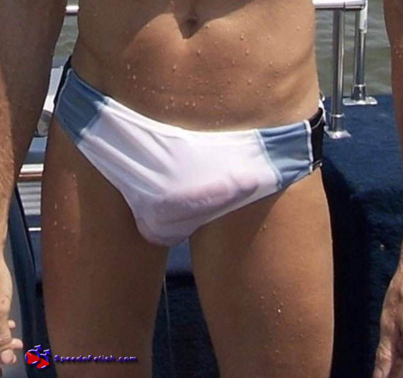 Click for more speedo photos.