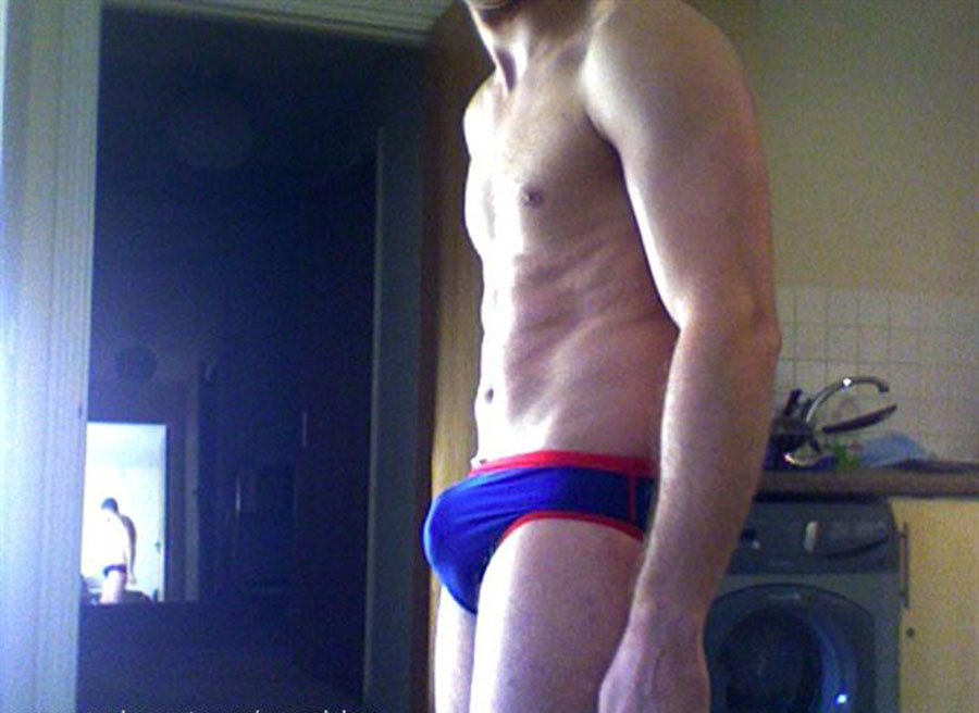 Click for more speedo photos.